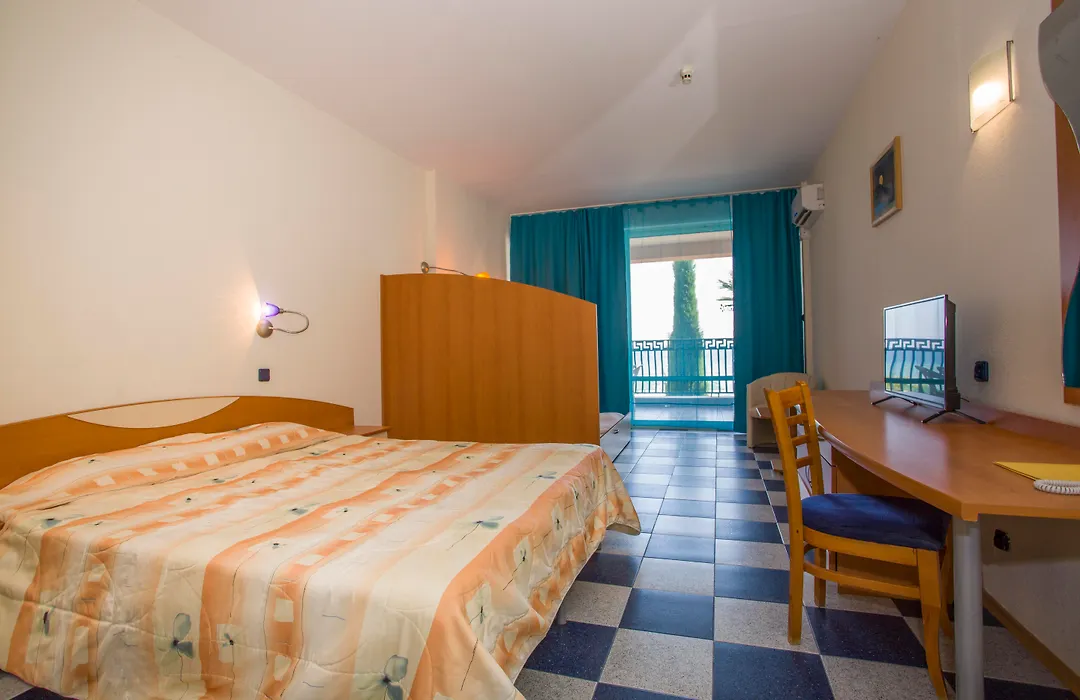 Royal Bay Hotel-1