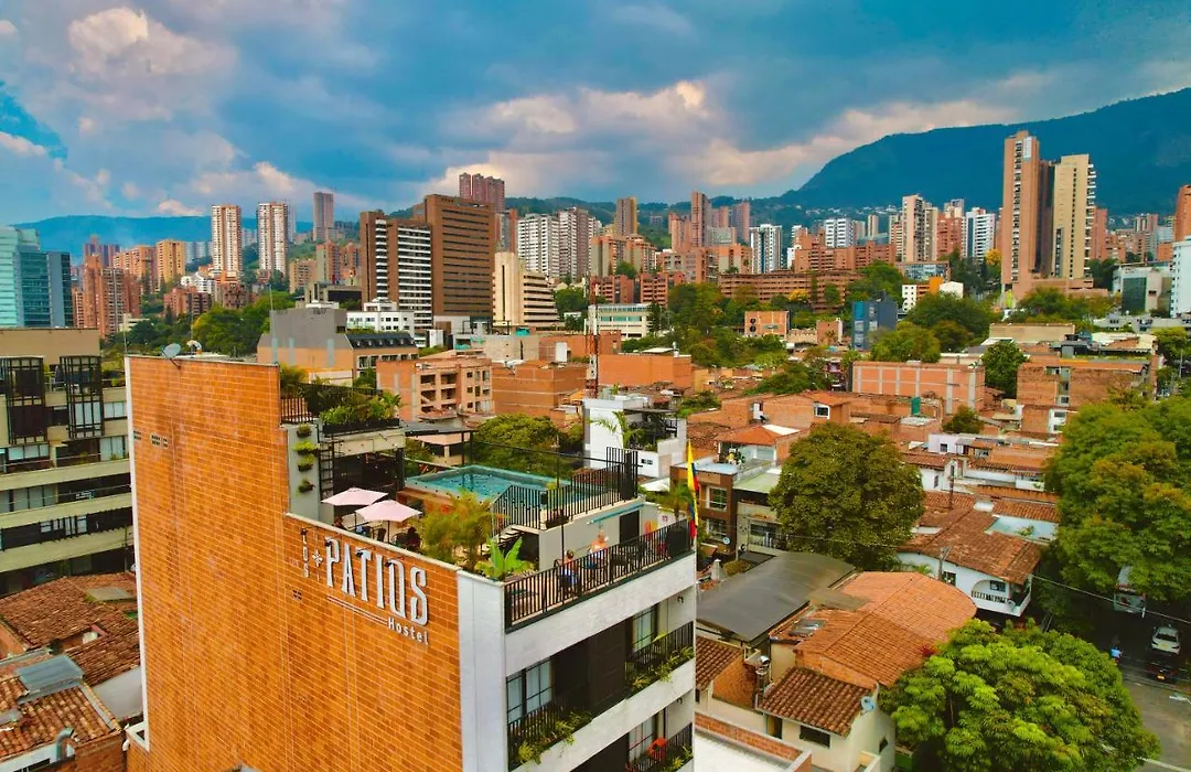 Los Patios Hostel Medellin-1