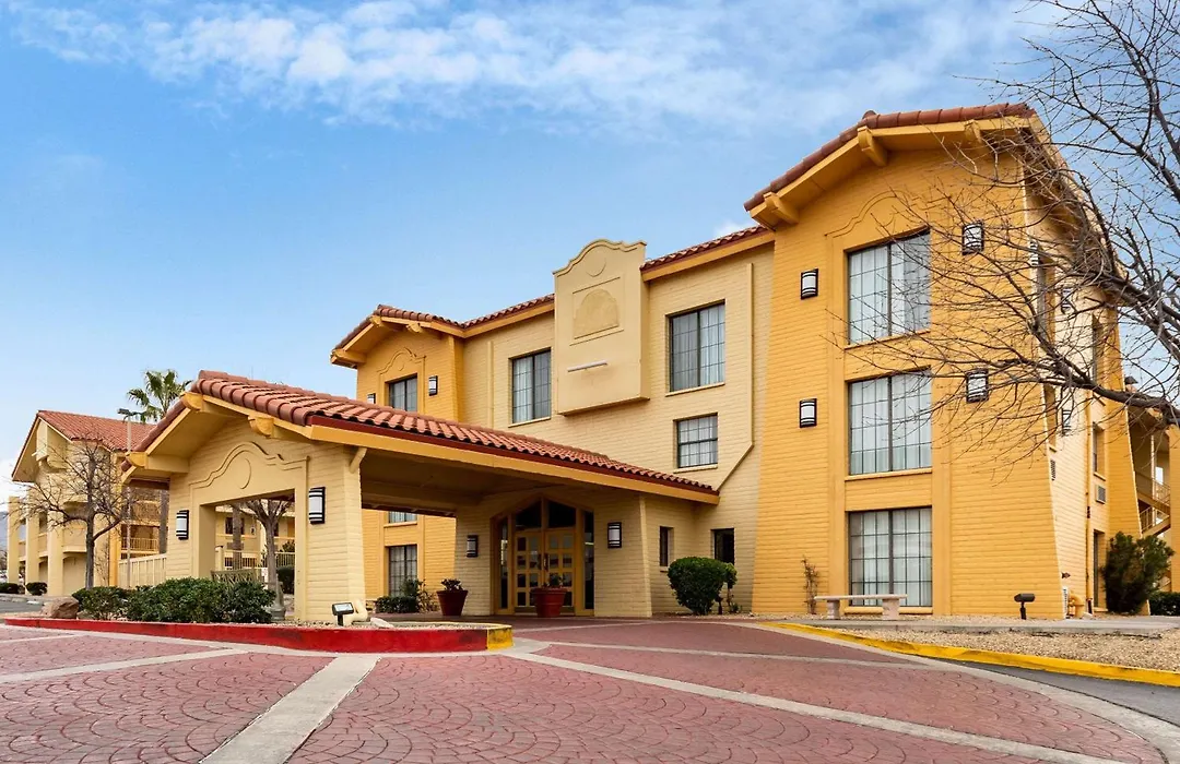 La Quinta Inn By Wyndham El Paso West-1