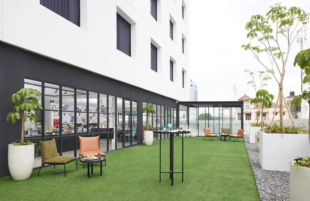 De Braga, Artotel Curated-1