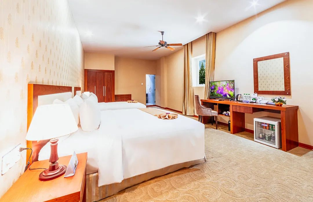 Ladalat Hotel-1