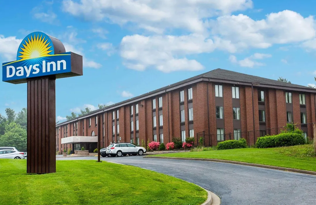 Days Inn By Wyndham Westminster-1