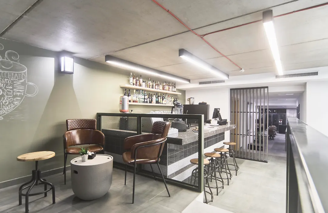 Mr Todd Hotel-1