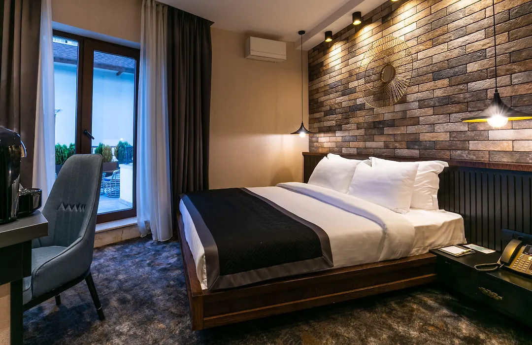 Hotel Adamo-1