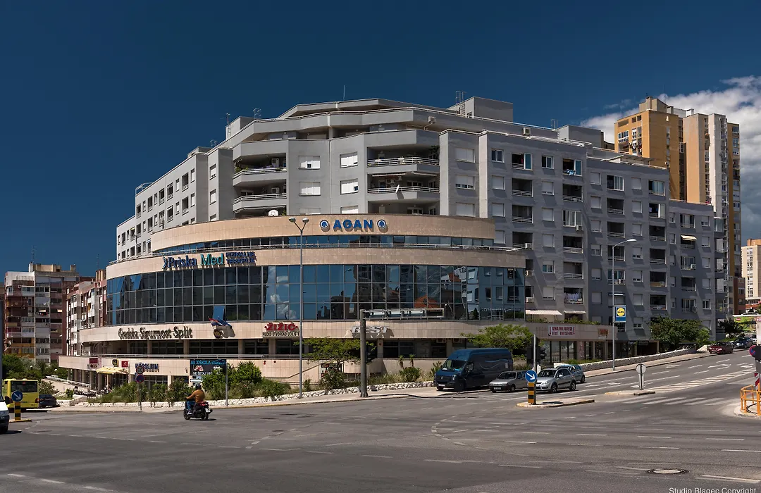 Priska Med Luxury Rooms-1