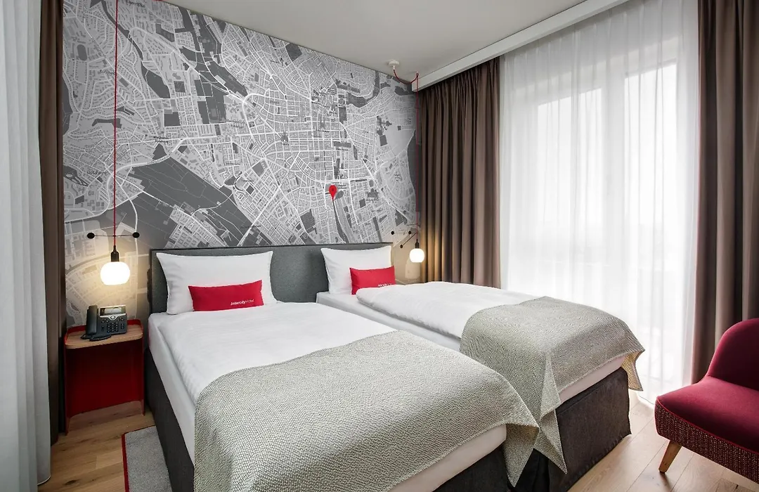 Intercityhotel Wiesbaden-1
