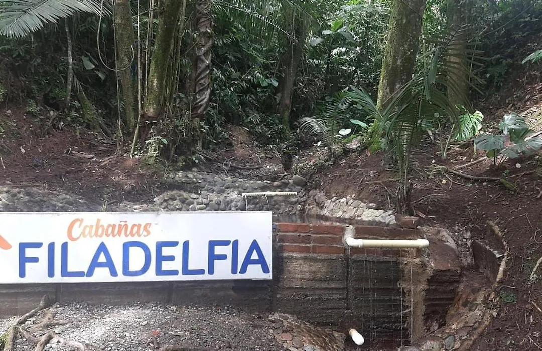 Cabanas Filadelfia-1
