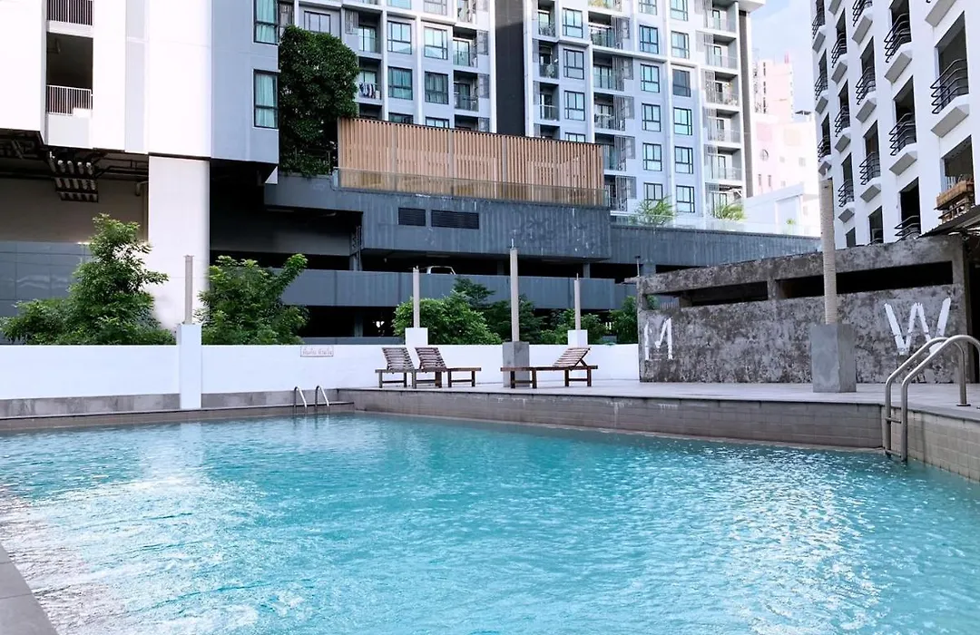 Watana Hotel-1