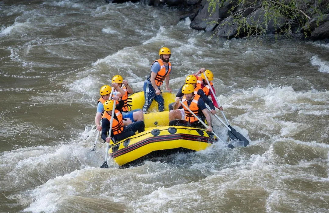 Rafting House-1