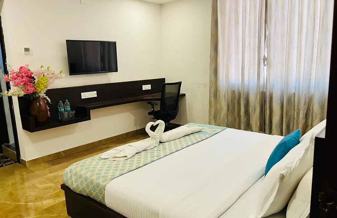 Hotel Elite By Signature Group-1