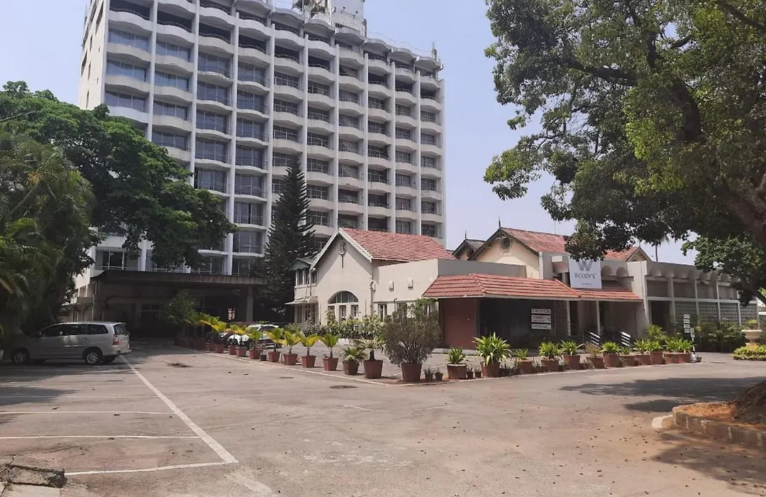 Woodlands-1
