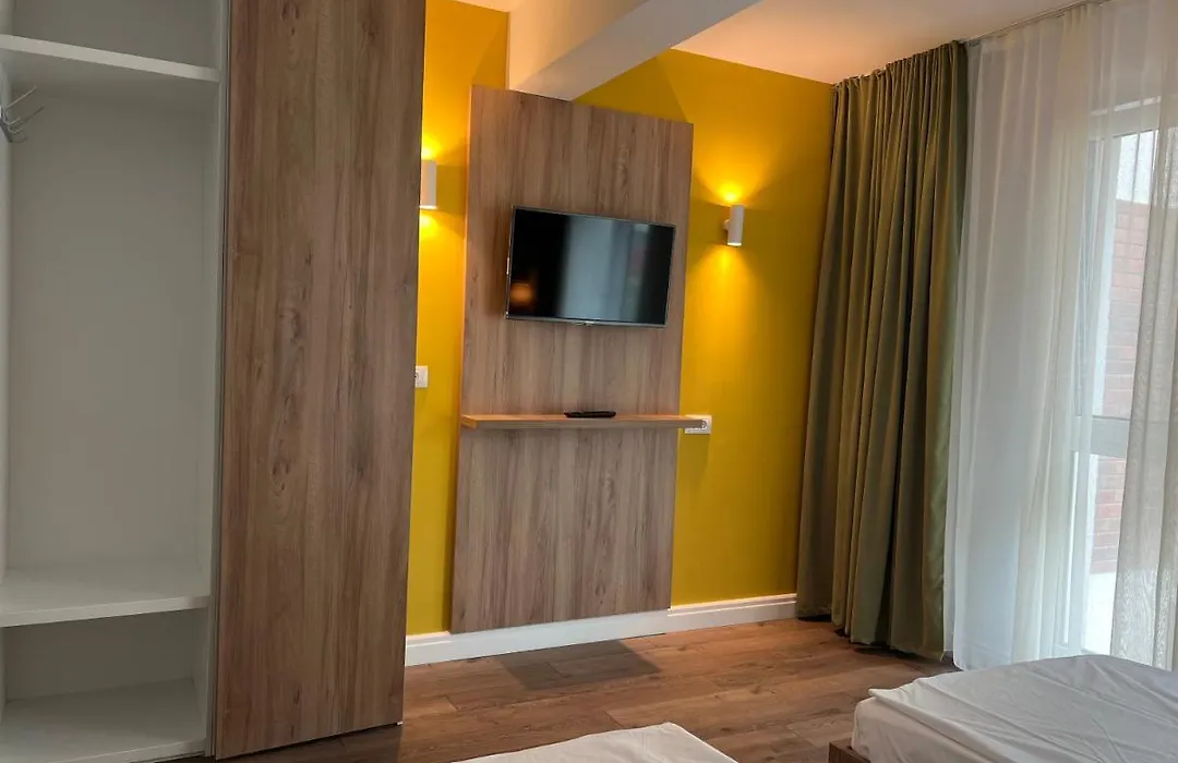 Hotel Ceramica-1