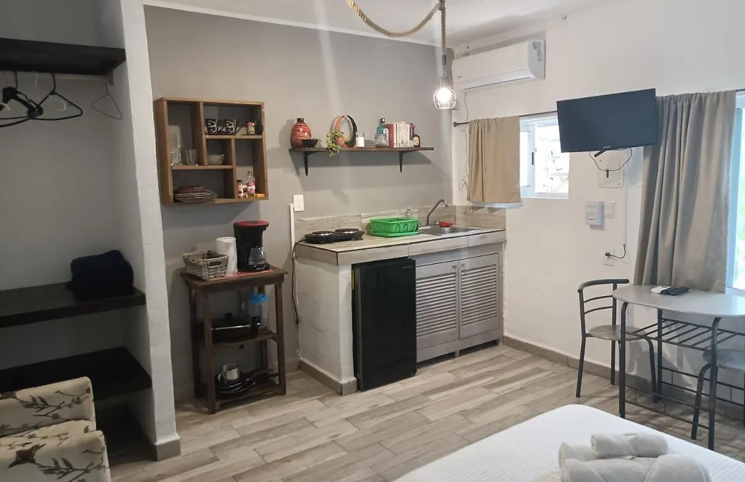 Kika Studios-1