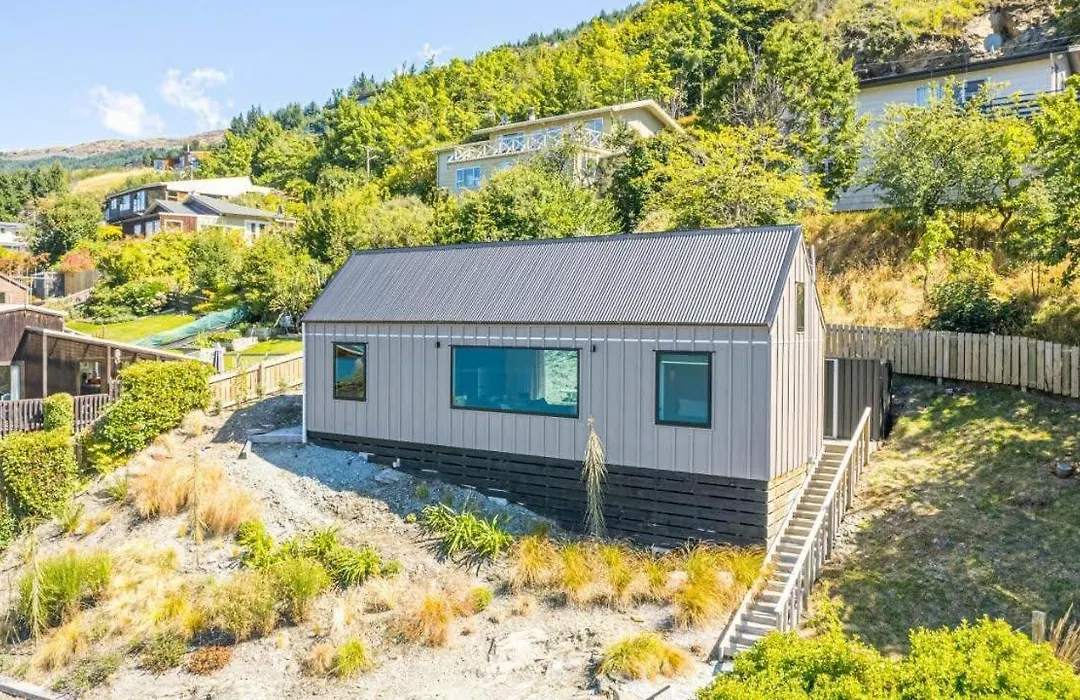 Picture Perfect - Queenstown Holiday Home-1