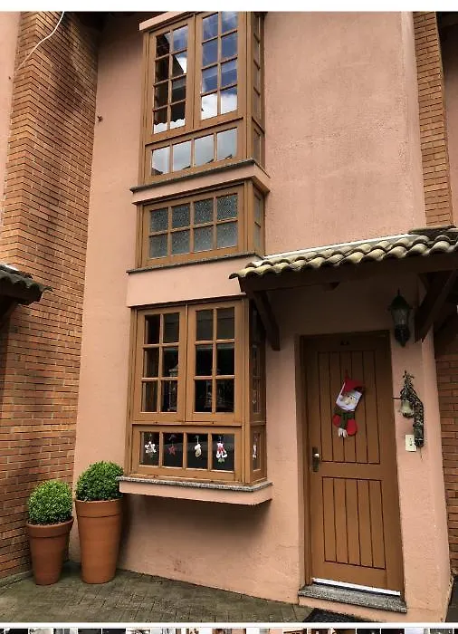Apartamento Aconchegate No Centro De Gramado.-1
