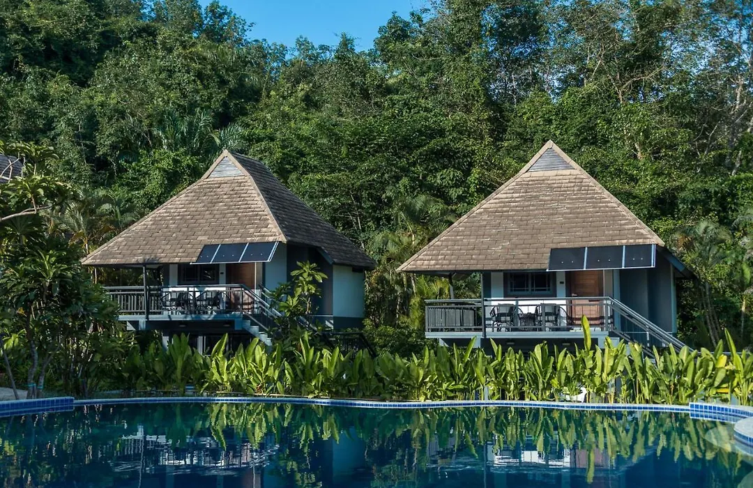 Loy Chalet-1