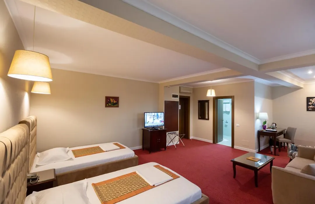 Hotel Art-1