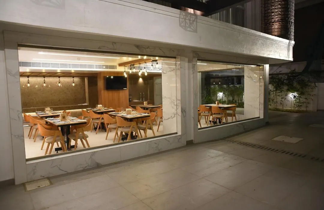 Rathna Residency - Near Us Consulate-1