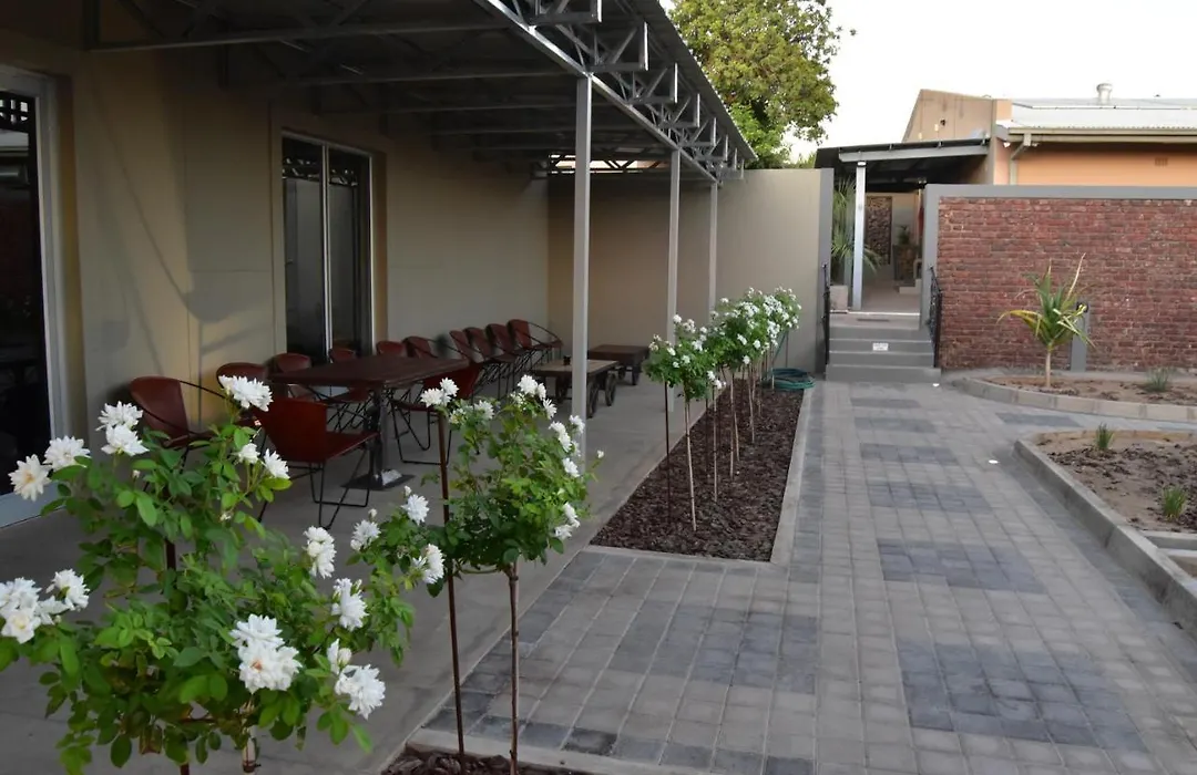 Quiver Inn Guesthouse-1
