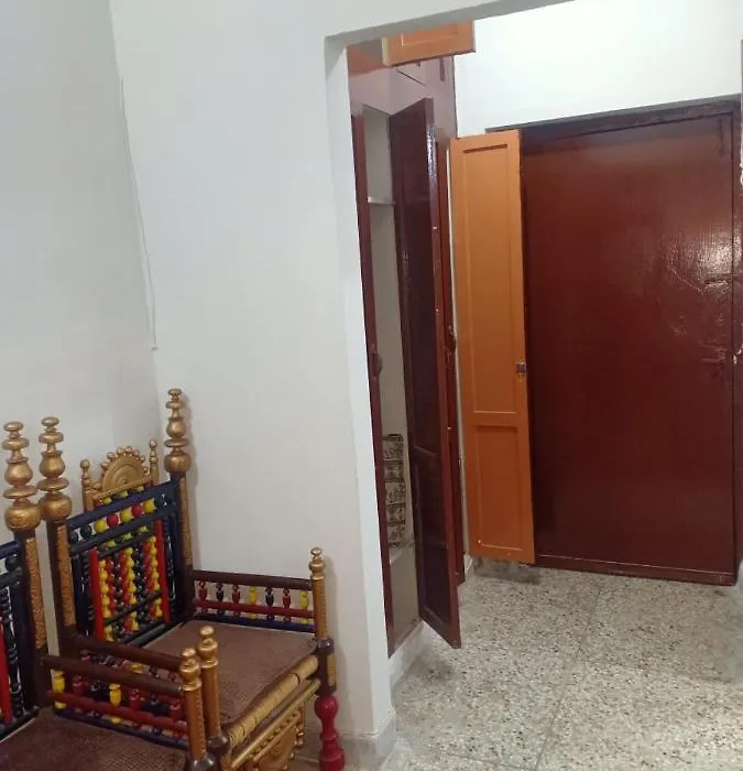 Room With Separate Entrance & Parking & Fast Wifi-1