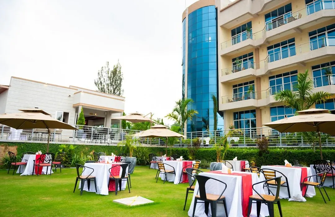 Madras Hotel And Apartments-1