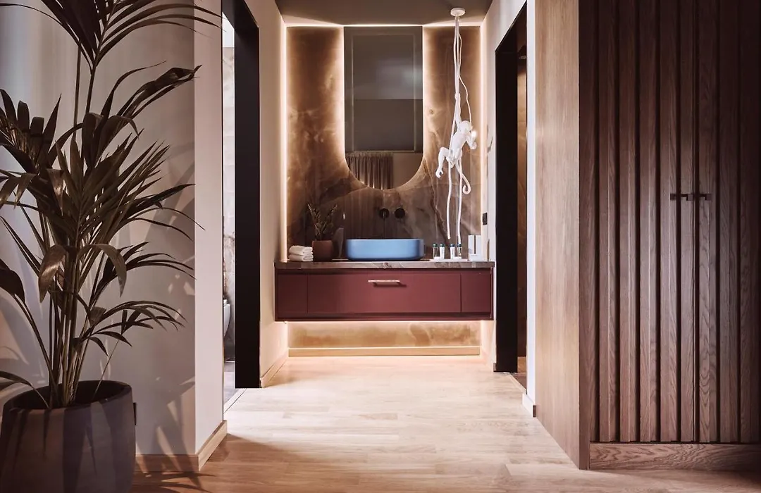Cama Luxury Suites Glyfada-1
