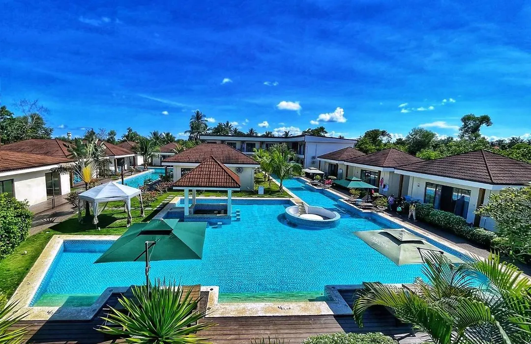 Amphitrite Resort-1