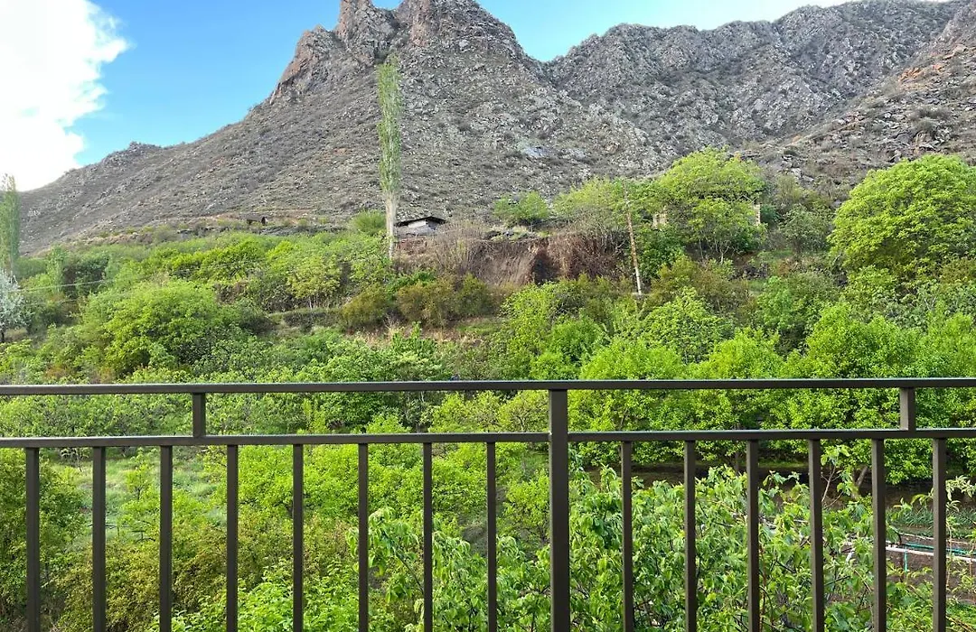 Narema Family Hotel Meghri-1
