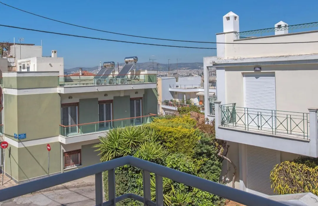 Townhouse In The Historical Centrer Of Athens-1