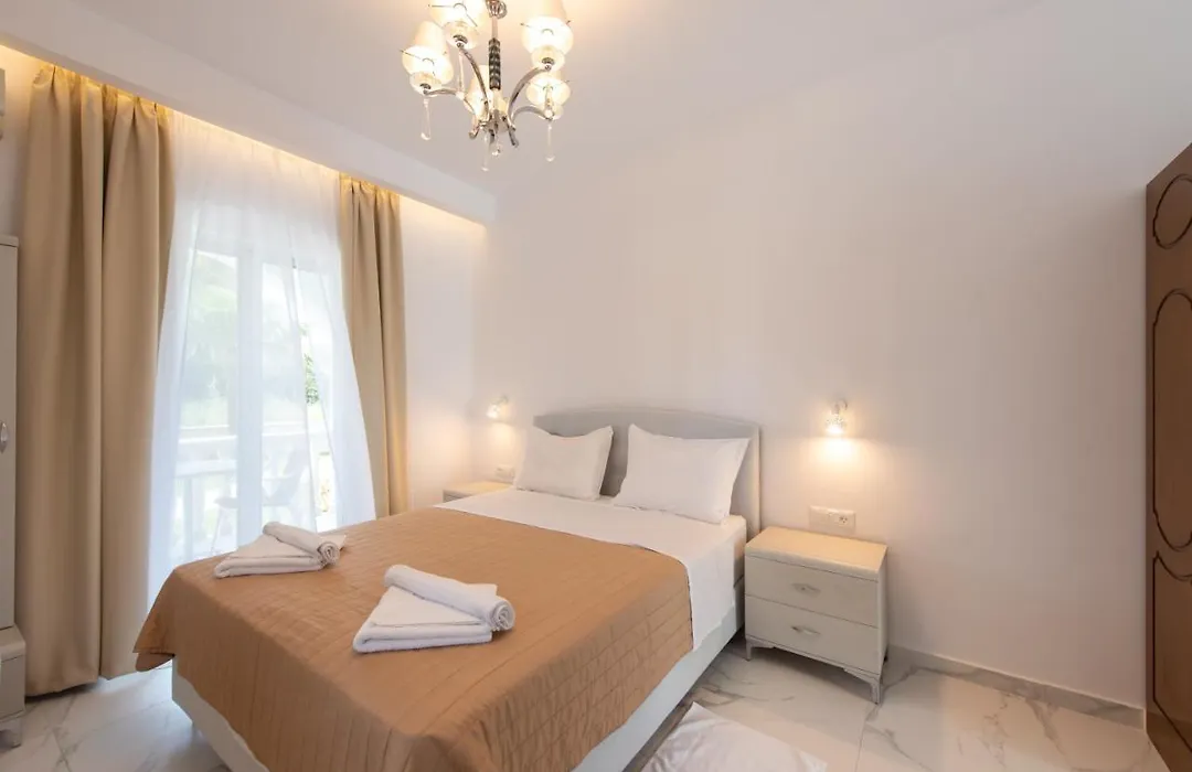 Hotel Villa Basil-1