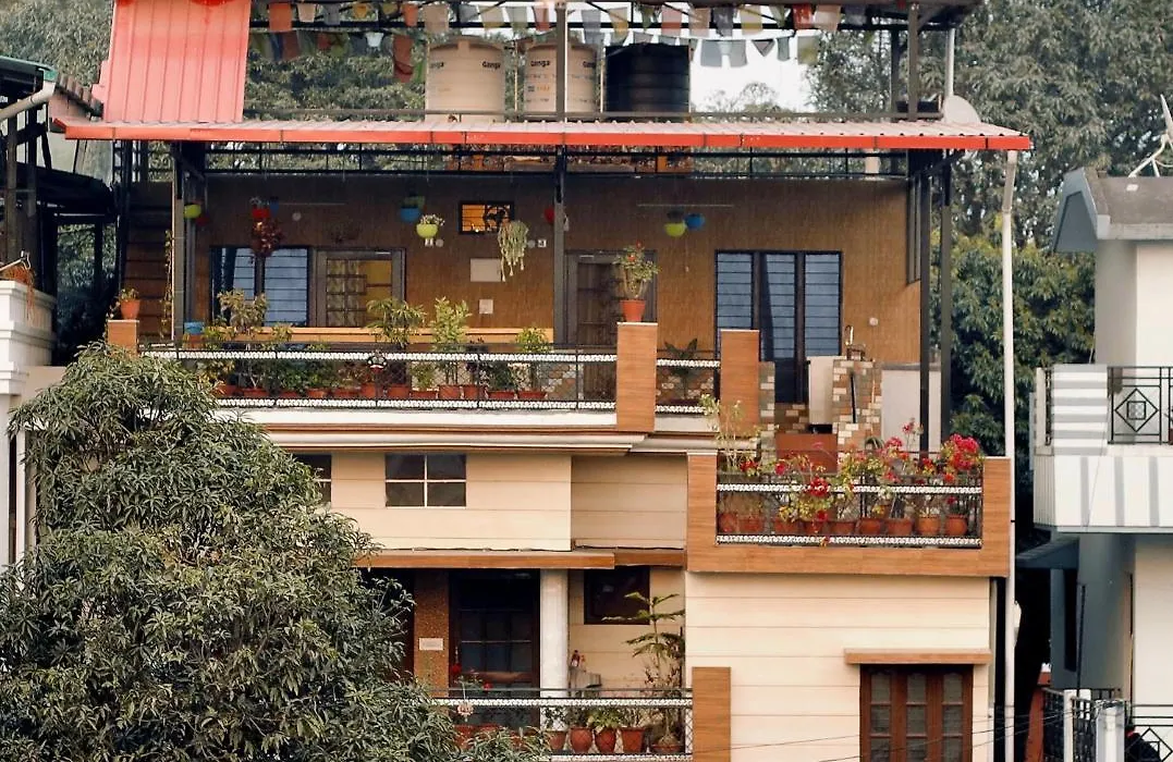 The Location, A Penthouse-1