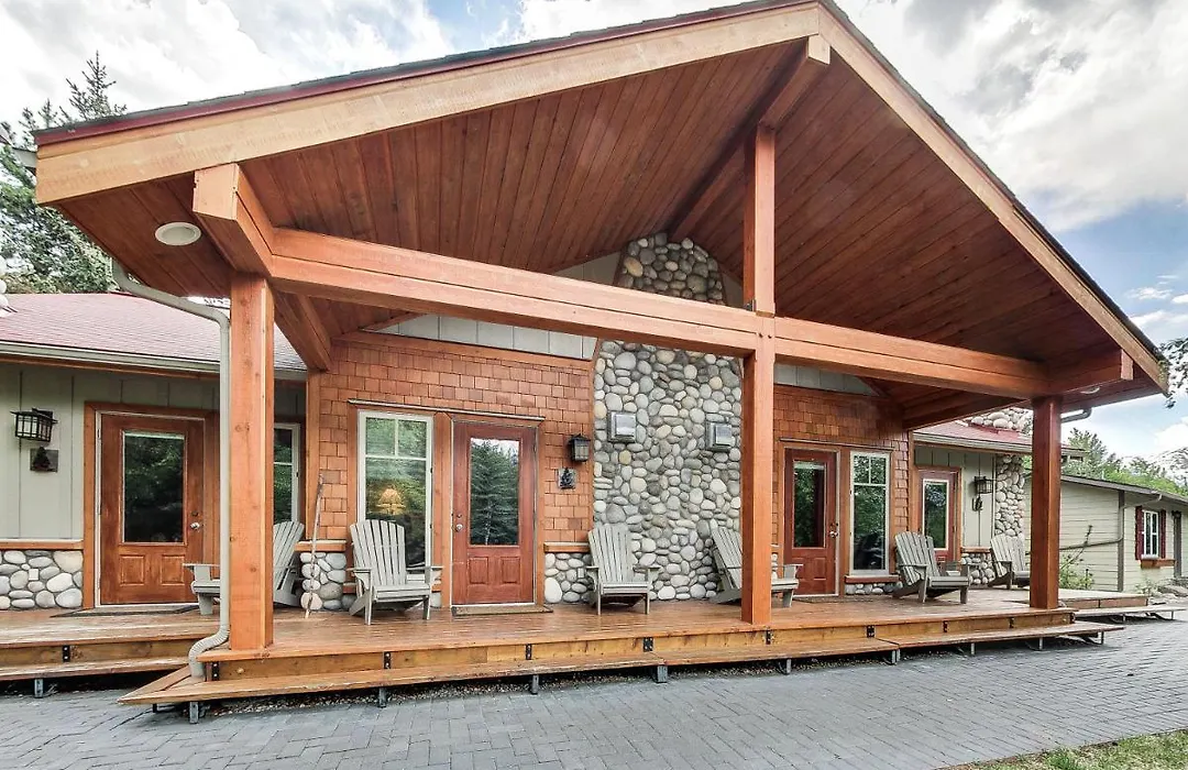 Patricia Lake Bungalows-1