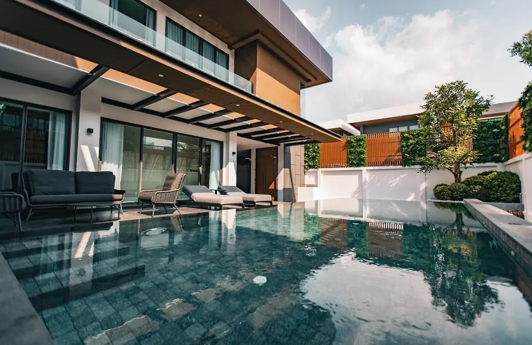 Astro Luxury: Ultra Luxury 4 Beds Pool Villa-1