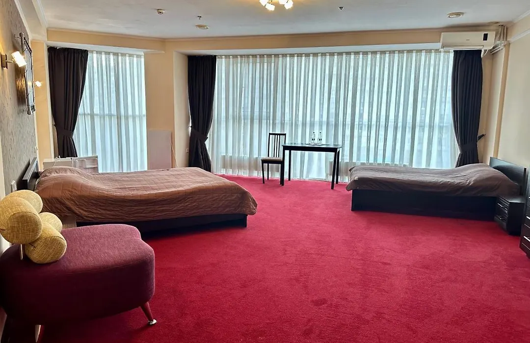 Mark Plaza Hotel-1