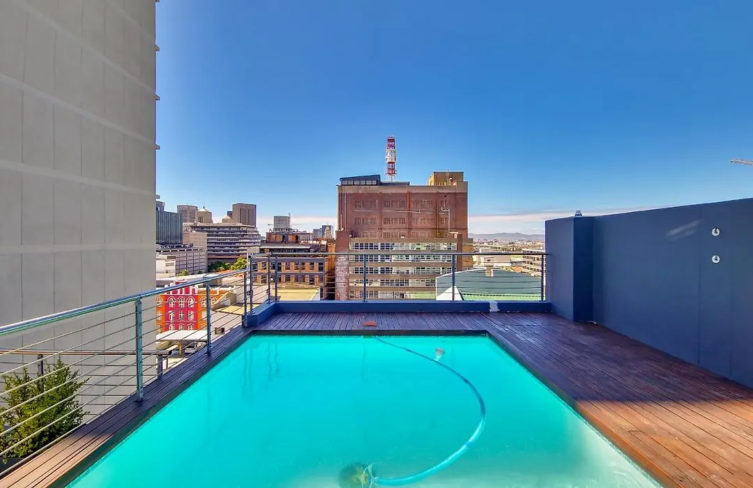 Central, Views, Fast Wi-Fi, Reduced Rates, Parking-1