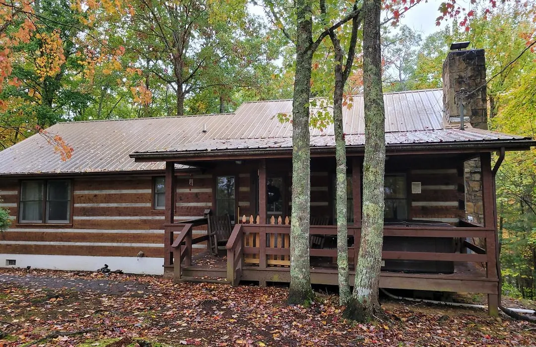 Bears Hideaway-1