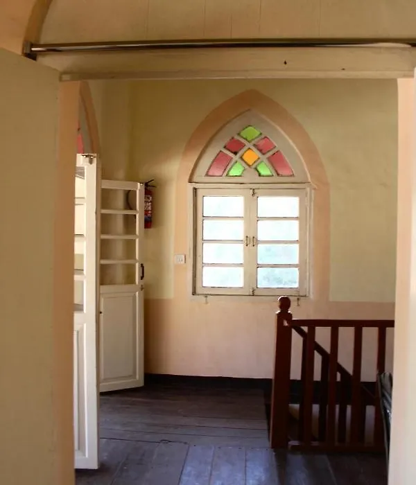 Royal Phoenix Inn - Heritage Stay In Fontainhas, Panjim-1