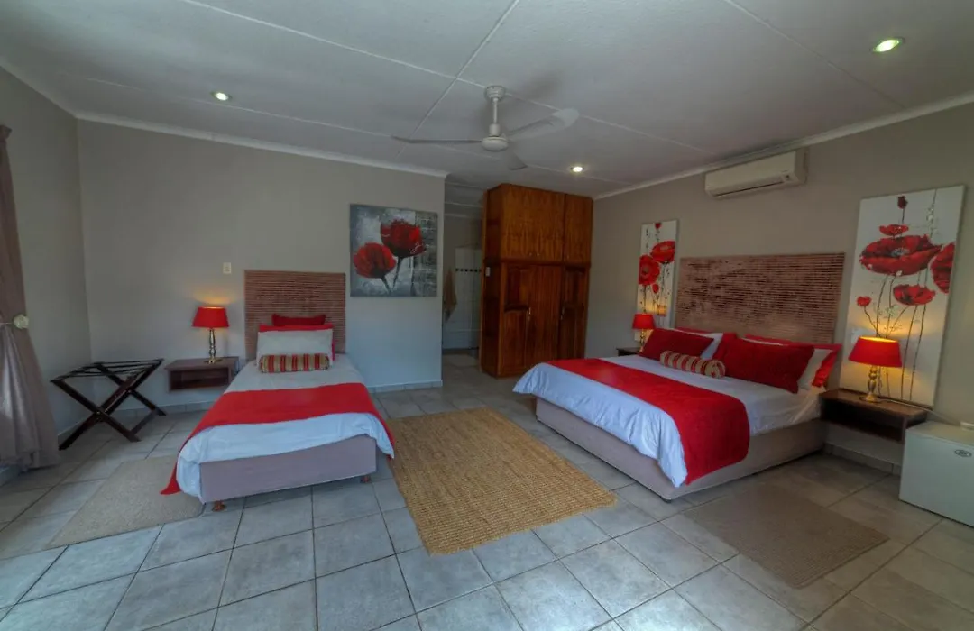 Khoi-Khoi Guesthouse-1