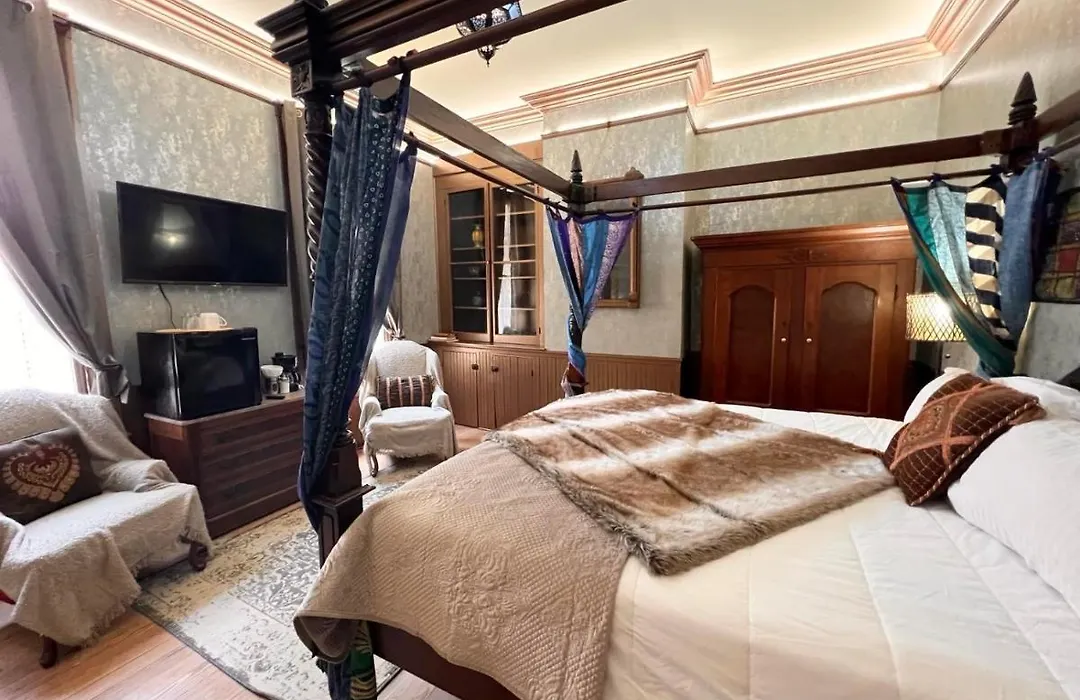 1001 Nights Historic Bed And Breakfast Adults Only-1