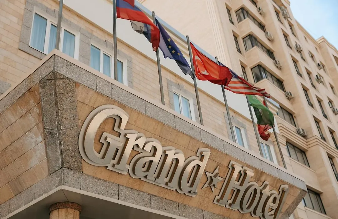 Grand Hotel-1