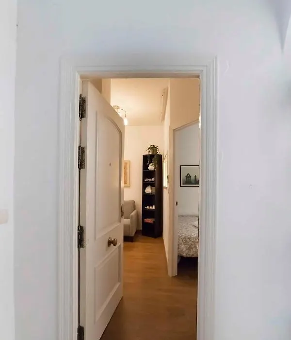 Sf - Shiny Apartment In City Centre-1