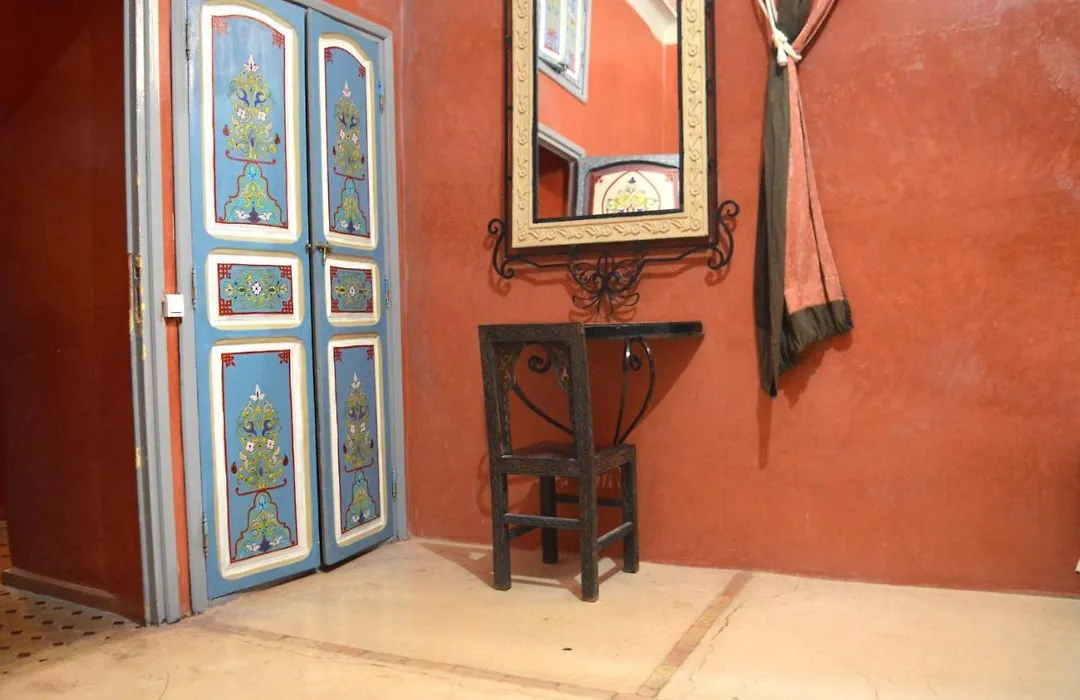 Riad Wink-1