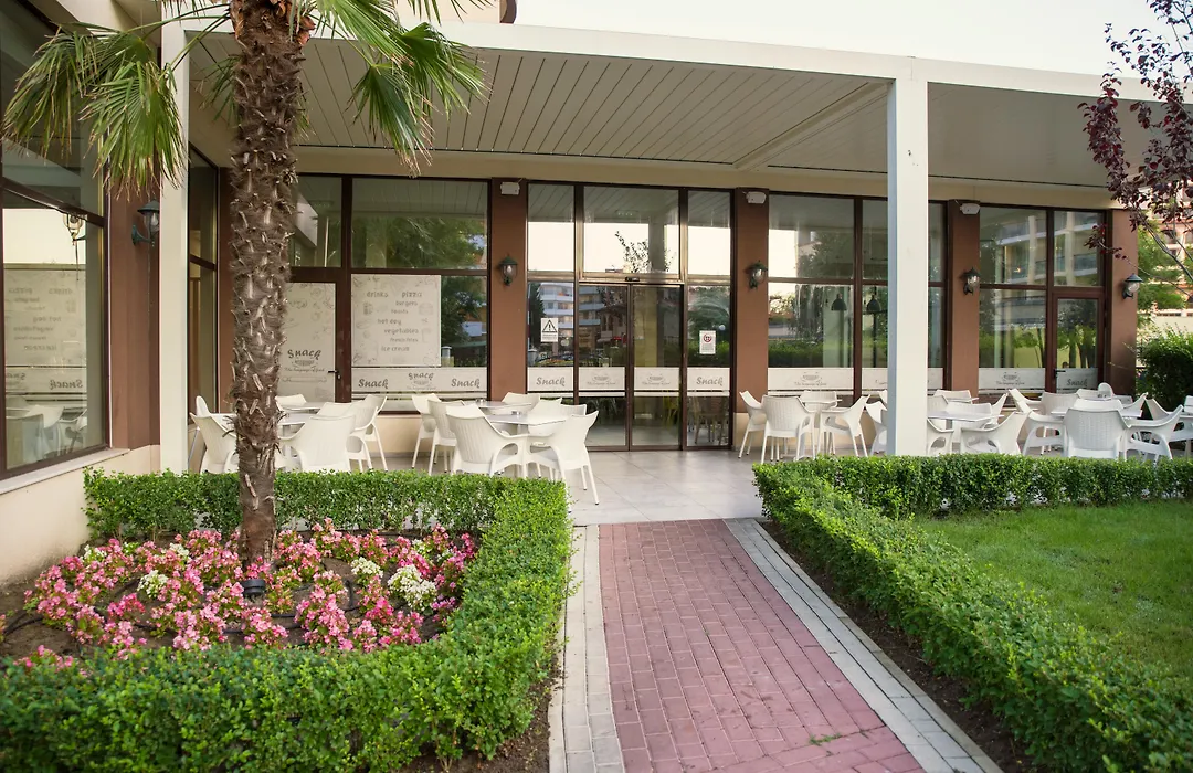 Hotel Laguna Park & Aqua Club-1
