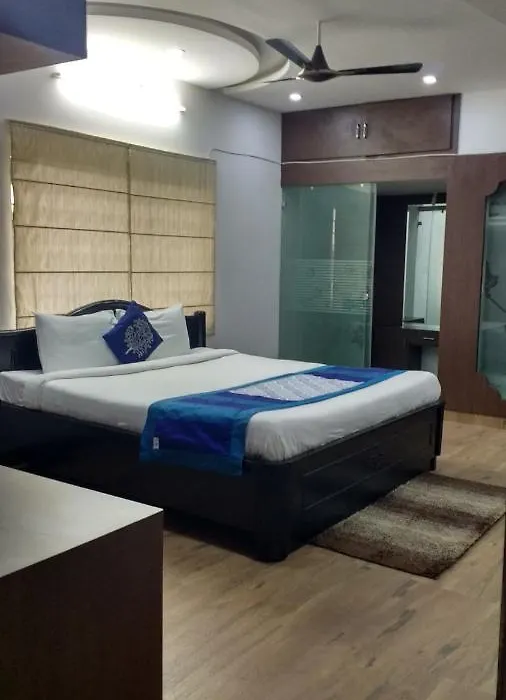 Hitech Shilparamam Guest House-1