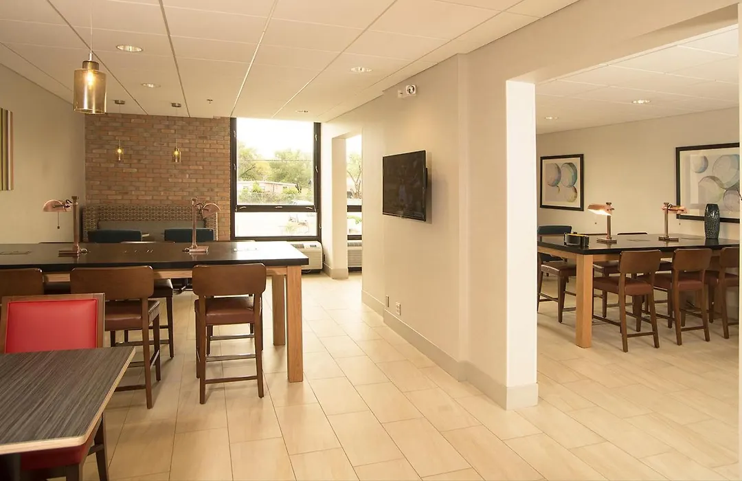 Holiday Inn Express - San Antonio Airport By Ihg-1