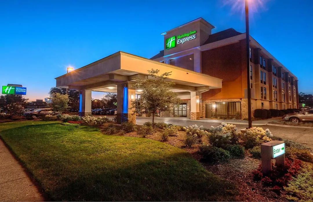 Holiday Inn Express Memphis Medical Center - Midtown By Ihg-1