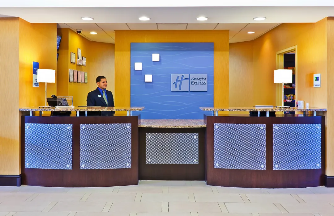 Holiday Inn Express Nashville-Opryland By Ihg-1