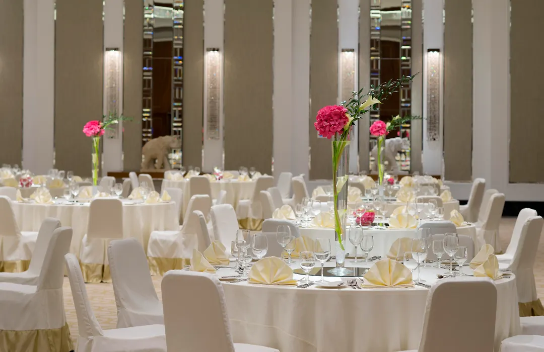 Taj Dubai-1