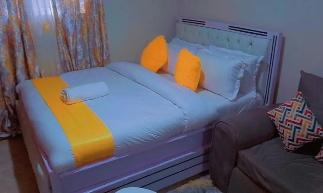 Kathy'S Place In Runda-1