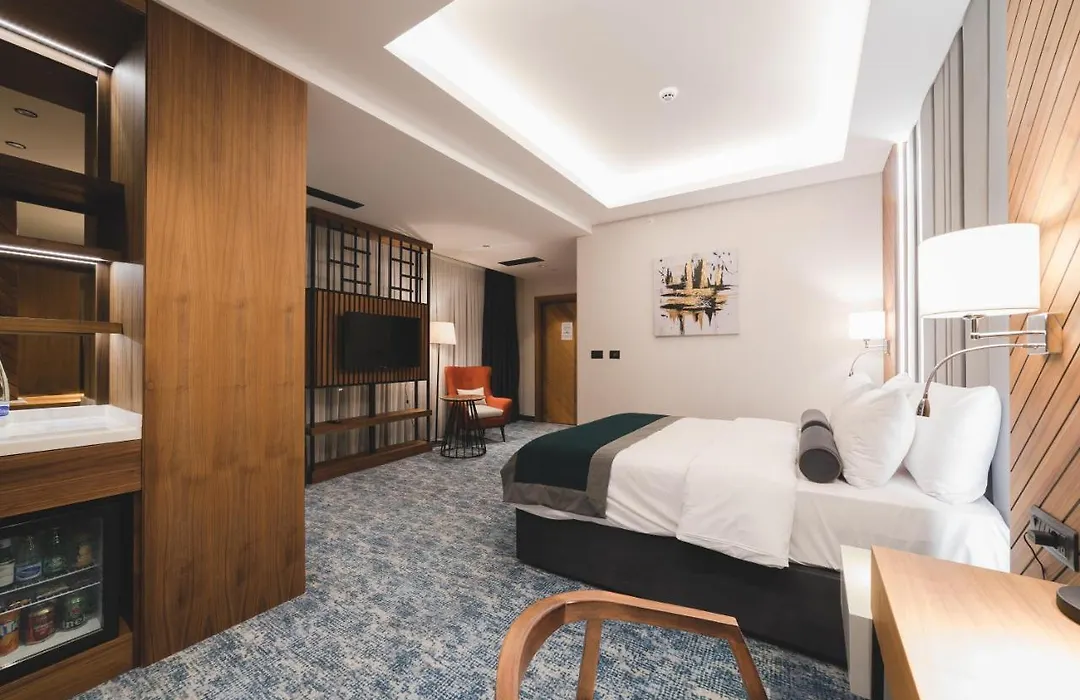 Bristol Hotel Podgorica-1